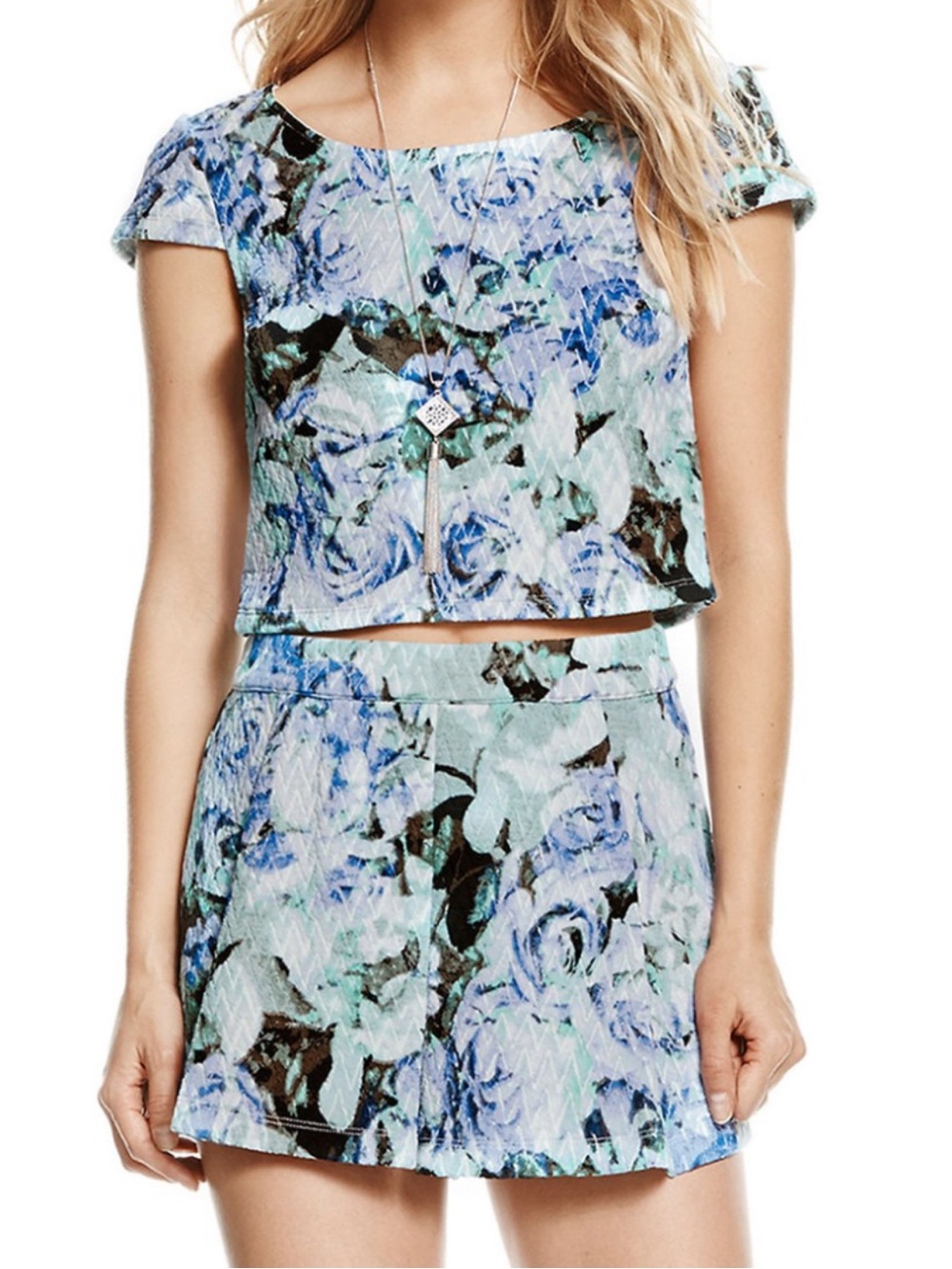 Floral Textured Crop Top in Blue Mint Jessica Simpson set